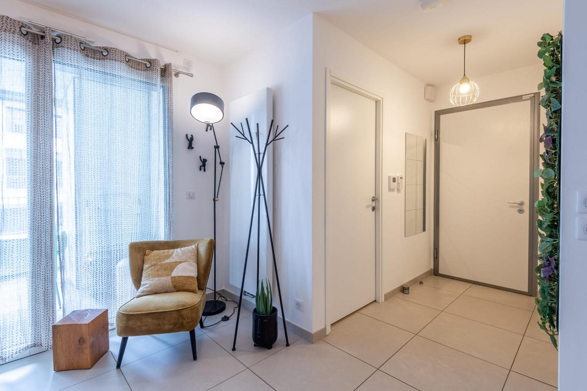 L'Interprete 405 4 - Apartment With Terrace Άννεσι Εξωτερικό φωτογραφία